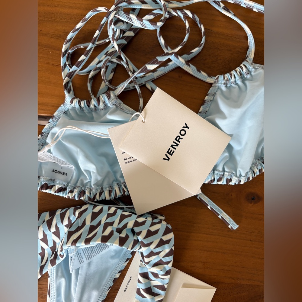 Venroy Light Blue Patterned Triangle Bikini Set - Picture 6 of 8